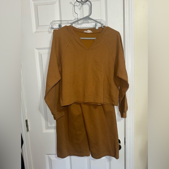 Listicle Pants - Listicle Tan Lounge Set size S